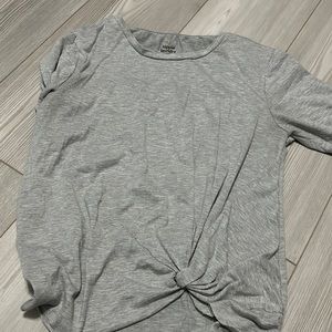 Standard grey tee